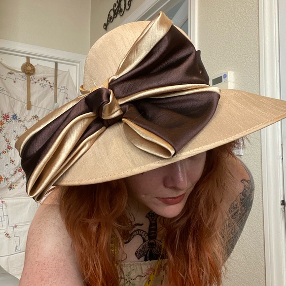 SOLD!! VINTAGE GIOVANNIO WIDE BRIM FASCINATOR HAT - Picture 5 of 9